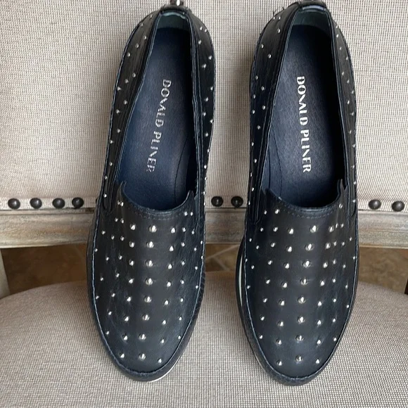 NWOT DONALD PLINER LIZZEE COMFY SLIP ON STUDDED PLATFORM LEATHER SHOES SIZE 8M - Picture 14 of 17